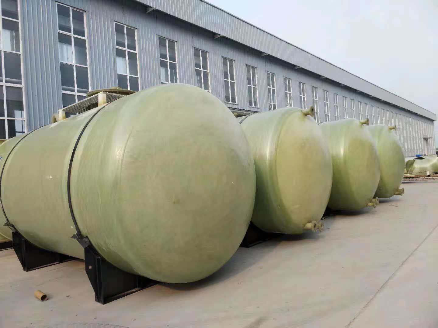 玻璃鋼儲(chǔ)罐